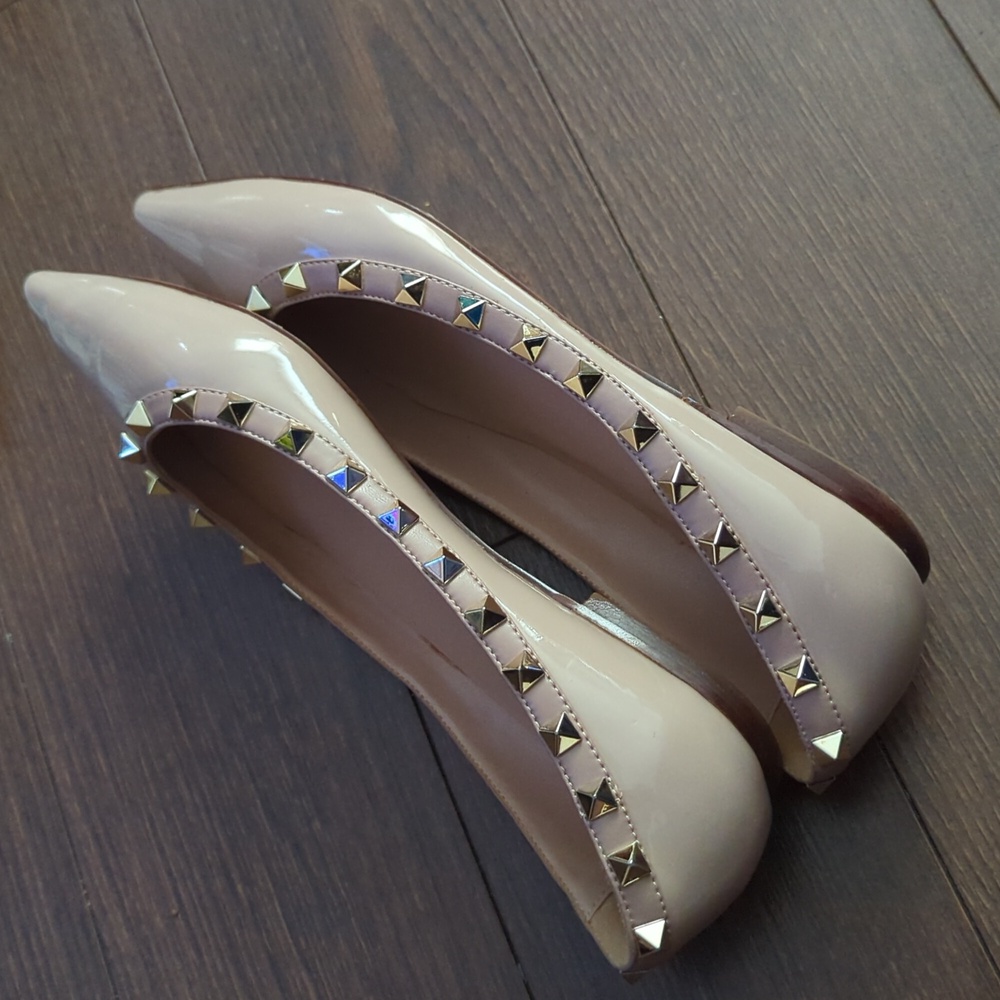Gold Stud Flats - Picture 8 of 13